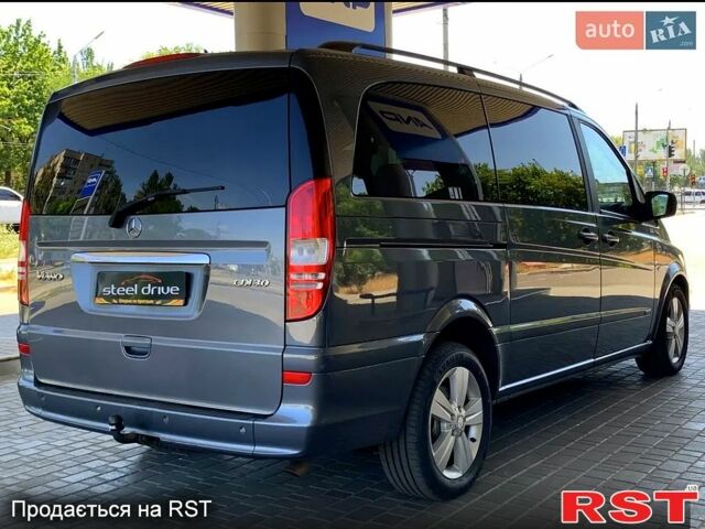 Сірий Мерседес Віано, об'ємом двигуна 3 л та пробігом 394 тис. км за 19299 $, фото 4 на Automoto.ua