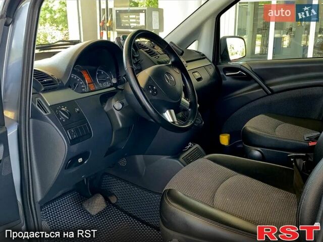 Сірий Мерседес Віано, об'ємом двигуна 3 л та пробігом 394 тис. км за 19299 $, фото 11 на Automoto.ua