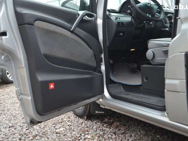 Сірий Мерседес Віано, об'ємом двигуна 3.5 л та пробігом 302 тис. км за 14300 $, фото 15 на Automoto.ua