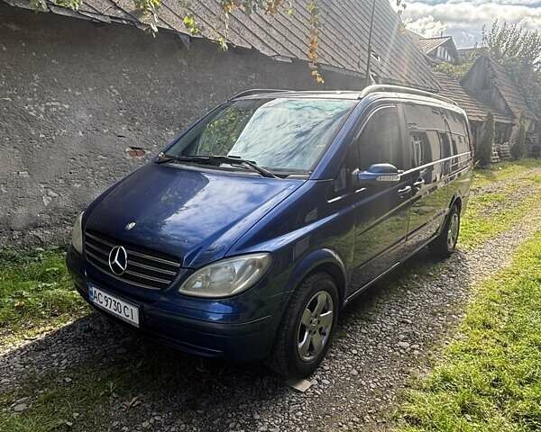 Синий Мерседес Виано, объемом двигателя 2.15 л и пробегом 500 тыс. км за 10000 $, фото 3 на Automoto.ua