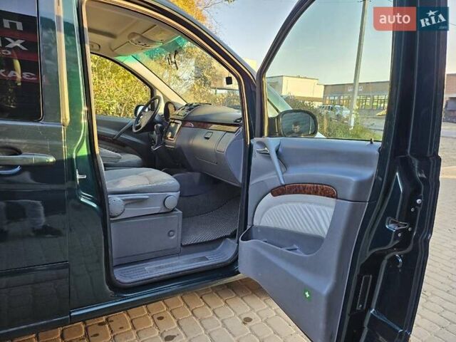 Зеленый Мерседес Виано, объемом двигателя 2.15 л и пробегом 315 тыс. км за 12200 $, фото 2 на Automoto.ua