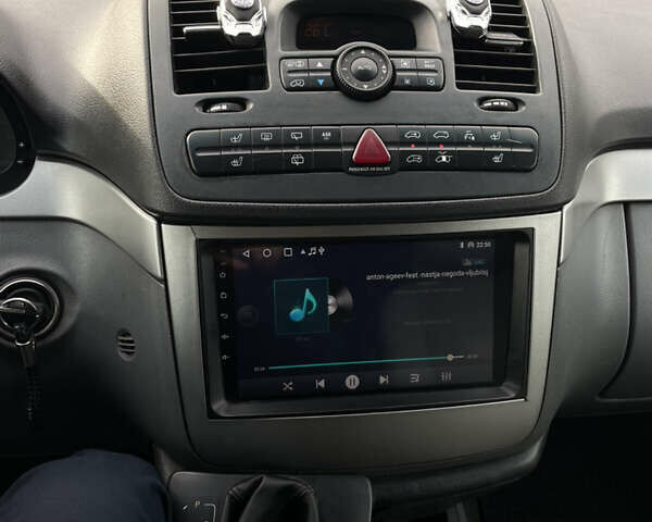 Зеленый Мерседес Виано, объемом двигателя 2.15 л и пробегом 400 тыс. км за 11900 $, фото 7 на Automoto.ua