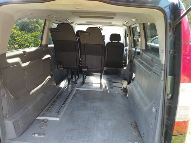 Зеленый Мерседес Виано, объемом двигателя 0 л и пробегом 230 тыс. км за 4550 $, фото 2 на Automoto.ua