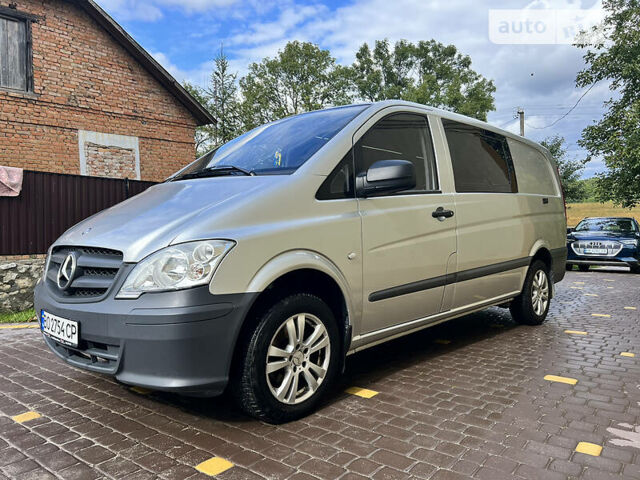 Сірий Мерседес Vito 113, об'ємом двигуна 2.2 л та пробігом 180 тис. км за 14333 $, фото 2 на Automoto.ua