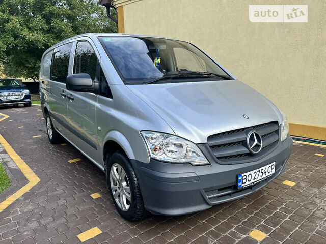 Сірий Мерседес Vito 113, об'ємом двигуна 2.2 л та пробігом 180 тис. км за 14333 $, фото 13 на Automoto.ua