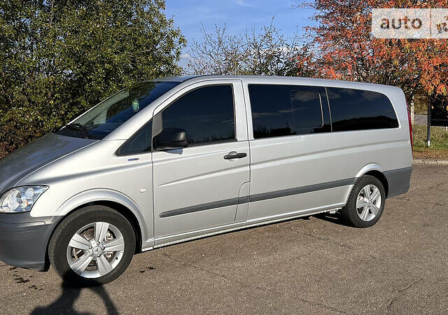 Сірий Мерседес Vito 116, об'ємом двигуна 2.2 л та пробігом 235 тис. км за 18999 $, фото 4 на Automoto.ua