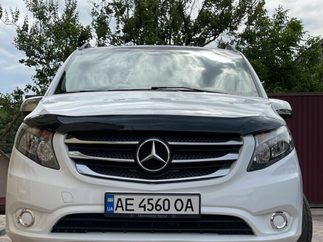 Белый Мерседес Вито, объемом двигателя 2 л и пробегом 230 тыс. км за 26000 $, фото 5 на Automoto.ua