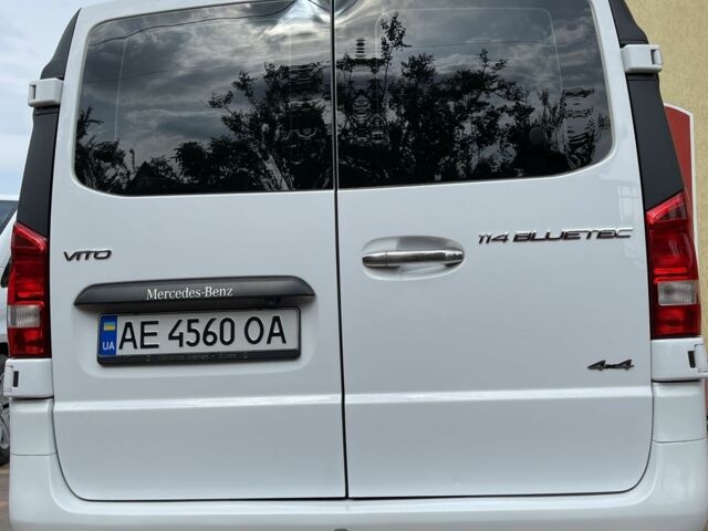 Белый Мерседес Вито, объемом двигателя 2 л и пробегом 230 тыс. км за 26000 $, фото 3 на Automoto.ua