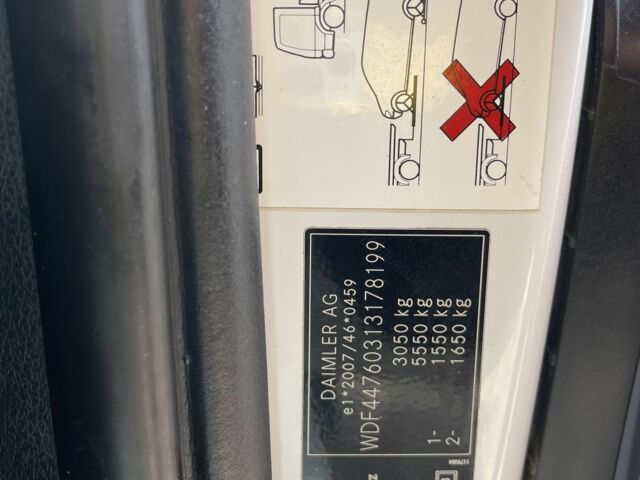 Белый Мерседес Вито, объемом двигателя 2 л и пробегом 230 тыс. км за 26000 $, фото 7 на Automoto.ua