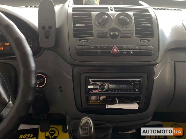 Белый Мерседес Вито, объемом двигателя 2.1 л и пробегом 217 тыс. км за 7300 $, фото 15 на Automoto.ua