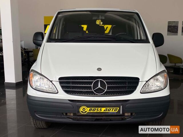 Белый Мерседес Вито, объемом двигателя 2.1 л и пробегом 217 тыс. км за 7300 $, фото 1 на Automoto.ua