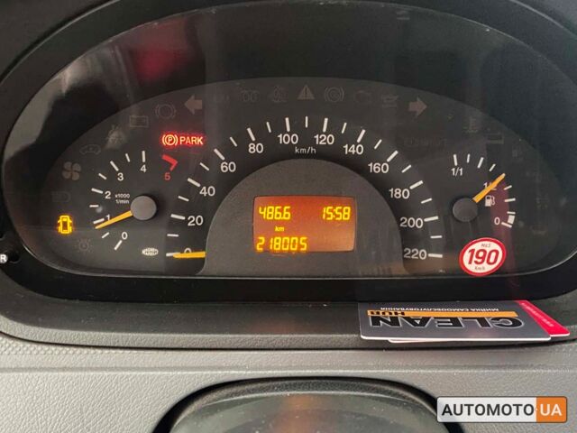 Белый Мерседес Вито, объемом двигателя 2.1 л и пробегом 217 тыс. км за 7300 $, фото 18 на Automoto.ua