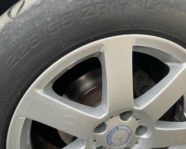 Белый Мерседес Вито, объемом двигателя 2.15 л и пробегом 271 тыс. км за 7500 $, фото 16 на Automoto.ua