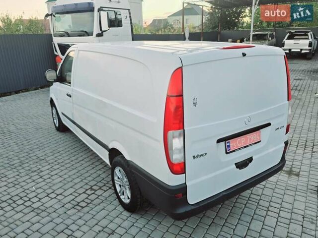 Белый Мерседес Вито, объемом двигателя 2.15 л и пробегом 388 тыс. км за 4800 $, фото 29 на Automoto.ua