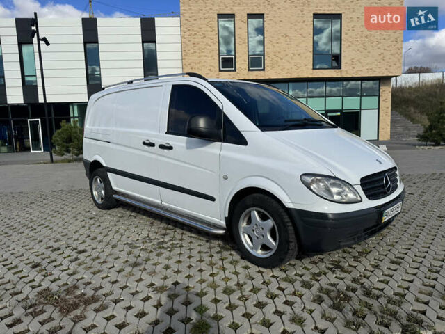 Білий Мерседес Віто, об'ємом двигуна 2.15 л та пробігом 310 тис. км за 6000 $, фото 1 на Automoto.ua