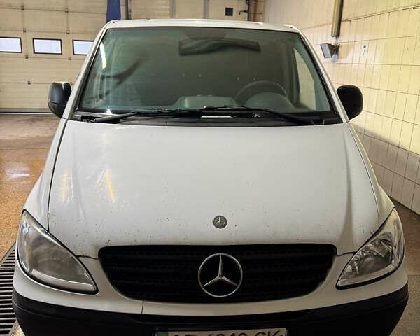 Белый Мерседес Вито, объемом двигателя 2.15 л и пробегом 500 тыс. км за 6200 $, фото 16 на Automoto.ua