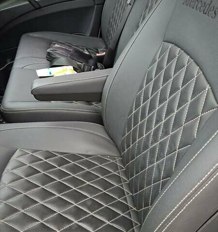 Белый Мерседес Вито, объемом двигателя 2.14 л и пробегом 270 тыс. км за 10500 $, фото 13 на Automoto.ua