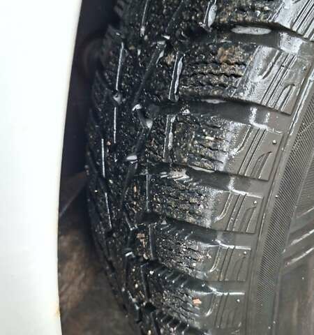 Белый Мерседес Вито, объемом двигателя 2.14 л и пробегом 270 тыс. км за 10500 $, фото 18 на Automoto.ua