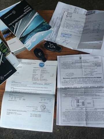 Белый Мерседес Вито, объемом двигателя 2.14 л и пробегом 313 тыс. км за 13850 $, фото 2 на Automoto.ua