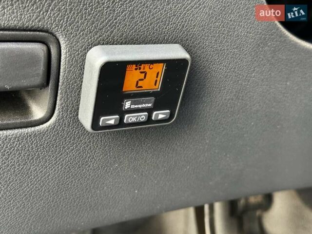Белый Мерседес Вито, объемом двигателя 2.14 л и пробегом 304 тыс. км за 15750 $, фото 32 на Automoto.ua