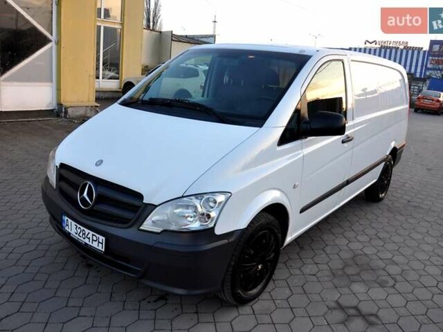 Белый Мерседес Вито, объемом двигателя 2.15 л и пробегом 357 тыс. км за 8999 $, фото 5 на Automoto.ua