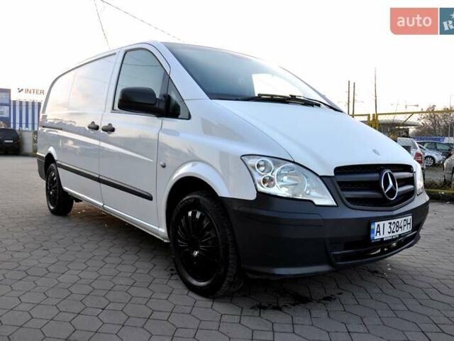 Белый Мерседес Вито, объемом двигателя 2.15 л и пробегом 357 тыс. км за 8999 $, фото 16 на Automoto.ua