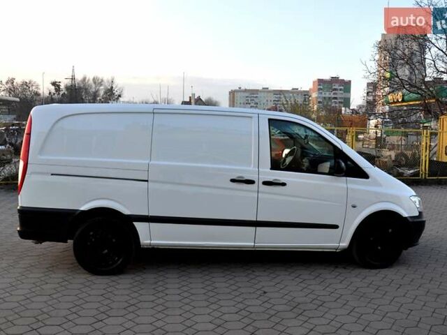 Белый Мерседес Вито, объемом двигателя 2.15 л и пробегом 357 тыс. км за 8999 $, фото 14 на Automoto.ua