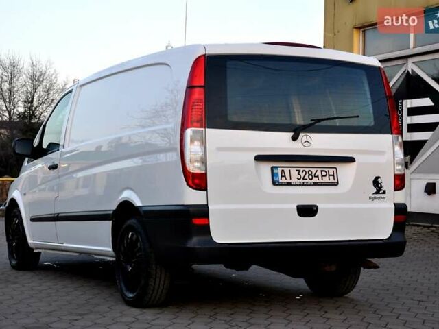 Белый Мерседес Вито, объемом двигателя 2.15 л и пробегом 357 тыс. км за 8999 $, фото 23 на Automoto.ua