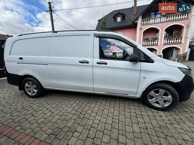 Белый Мерседес Вито, объемом двигателя 2.14 л и пробегом 270 тыс. км за 15900 $, фото 10 на Automoto.ua