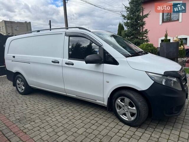 Белый Мерседес Вито, объемом двигателя 2.14 л и пробегом 270 тыс. км за 15900 $, фото 7 на Automoto.ua