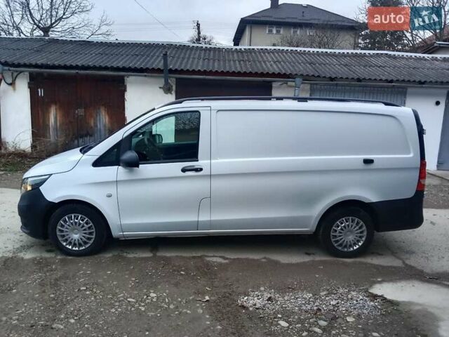 Белый Мерседес Вито, объемом двигателя 1.6 л и пробегом 137 тыс. км за 15100 $, фото 3 на Automoto.ua