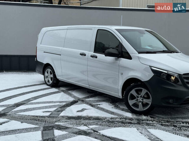 Белый Мерседес Вито, объемом двигателя 2.14 л и пробегом 143 тыс. км за 15999 $, фото 19 на Automoto.ua
