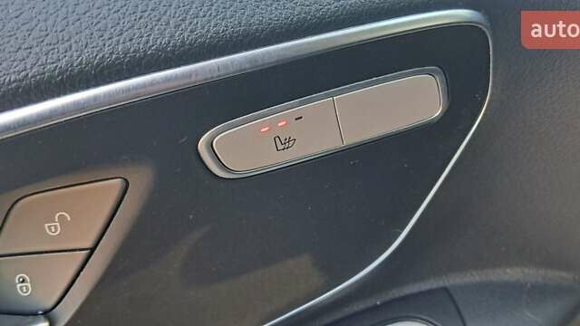 Білий Мерседес Віто, об'ємом двигуна 2.15 л та пробігом 319 тис. км за 18900 $, фото 31 на Automoto.ua