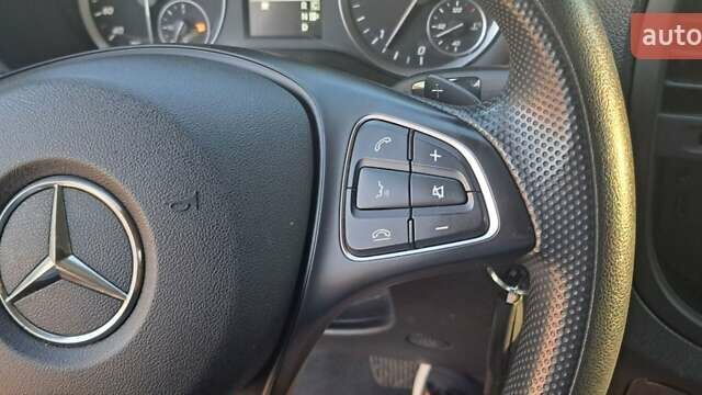 Білий Мерседес Віто, об'ємом двигуна 2.15 л та пробігом 319 тис. км за 18900 $, фото 24 на Automoto.ua