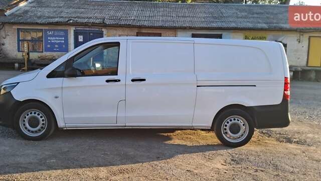 Білий Мерседес Віто, об'ємом двигуна 2.15 л та пробігом 319 тис. км за 18900 $, фото 11 на Automoto.ua