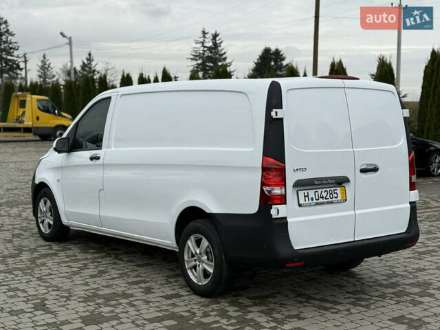 Белый Мерседес Вито, объемом двигателя 1.8 л и пробегом 126 тыс. км за 17777 $, фото 3 на Automoto.ua