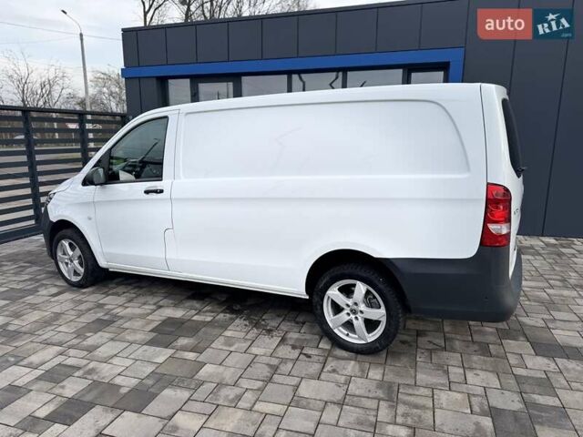 Белый Мерседес Вито, объемом двигателя 2 л и пробегом 186 тыс. км за 25500 $, фото 9 на Automoto.ua