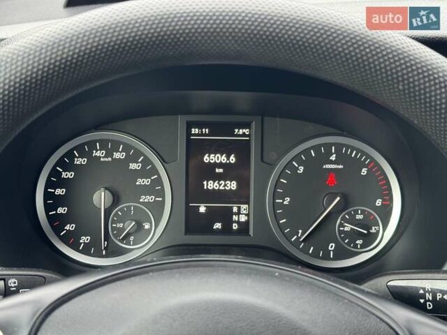 Белый Мерседес Вито, объемом двигателя 2 л и пробегом 186 тыс. км за 25500 $, фото 17 на Automoto.ua