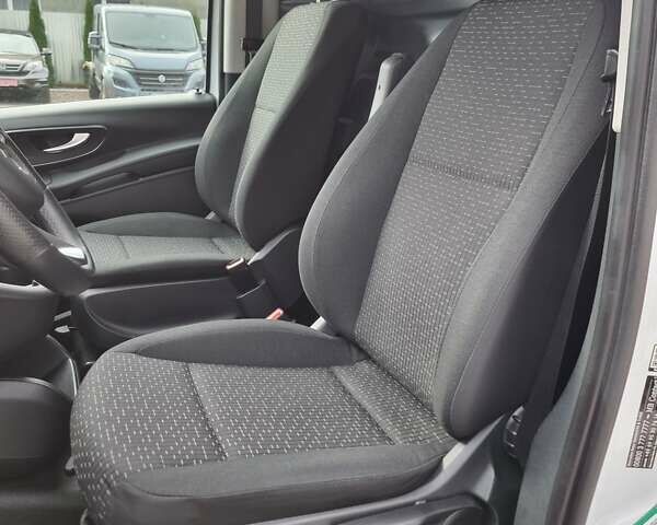 Белый Мерседес Вито, объемом двигателя 2 л и пробегом 210 тыс. км за 22900 $, фото 26 на Automoto.ua