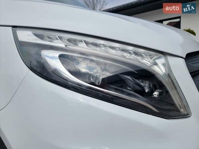 Белый Мерседес Вито, объемом двигателя 2 л и пробегом 210 тыс. км за 22900 $, фото 11 на Automoto.ua