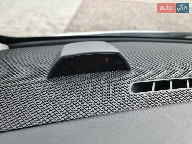 Белый Мерседес Вито, объемом двигателя 2 л и пробегом 210 тыс. км за 22900 $, фото 50 на Automoto.ua