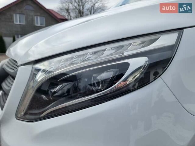 Белый Мерседес Вито, объемом двигателя 2 л и пробегом 210 тыс. км за 22900 $, фото 12 на Automoto.ua