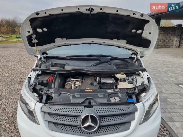 Белый Мерседес Вито, объемом двигателя 2 л и пробегом 210 тыс. км за 22900 $, фото 34 на Automoto.ua