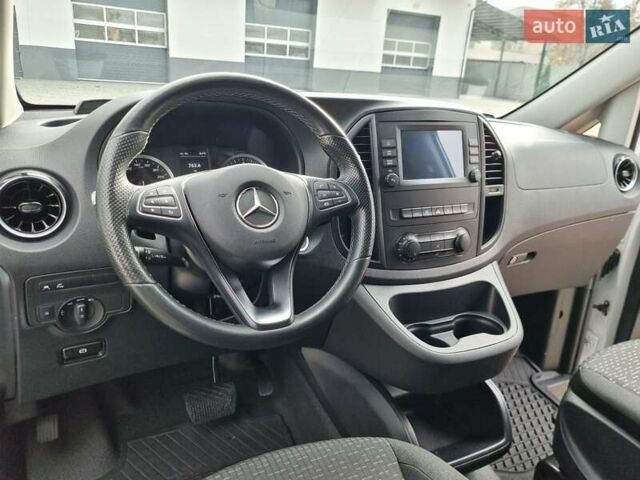 Белый Мерседес Вито, объемом двигателя 2 л и пробегом 210 тыс. км за 22900 $, фото 20 на Automoto.ua
