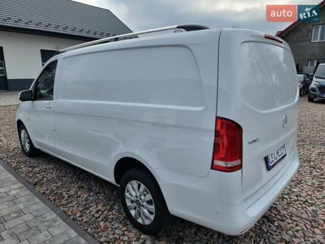 Белый Мерседес Вито, объемом двигателя 2 л и пробегом 210 тыс. км за 22900 $, фото 6 на Automoto.ua