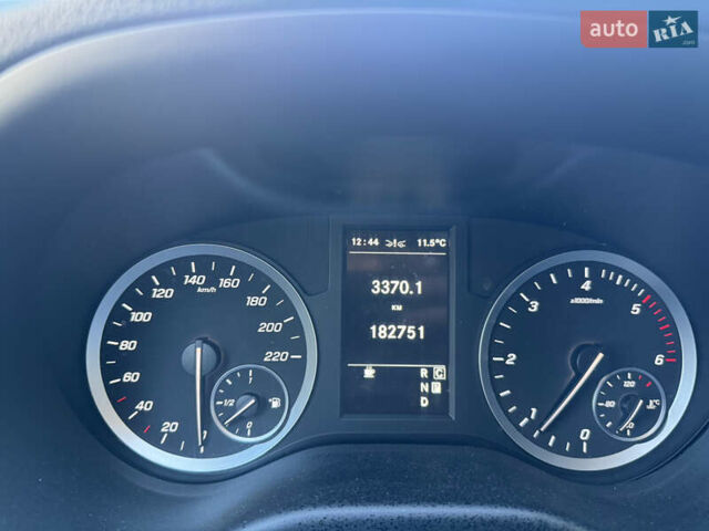 Белый Мерседес Вито, объемом двигателя 2.14 л и пробегом 183 тыс. км за 23499 $, фото 20 на Automoto.ua