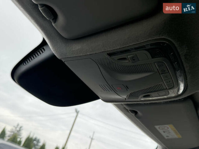 Белый Мерседес Вито, объемом двигателя 1.8 л и пробегом 126 тыс. км за 17777 $, фото 10 на Automoto.ua