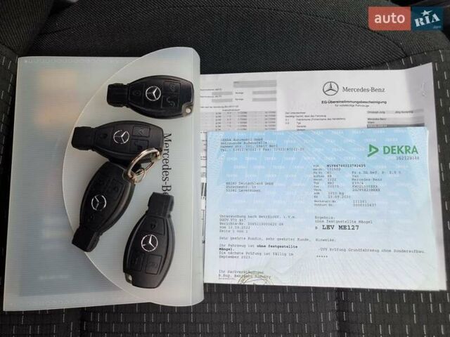 Белый Мерседес Вито, объемом двигателя 2 л и пробегом 210 тыс. км за 22900 $, фото 55 на Automoto.ua