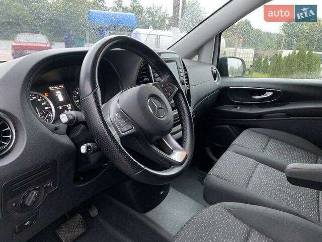 Белый Мерседес Вито, объемом двигателя 1.95 л и пробегом 228 тыс. км за 22600 $, фото 16 на Automoto.ua