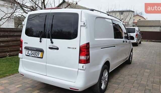 Белый Мерседес Вито, объемом двигателя 2 л и пробегом 209 тыс. км за 24399 $, фото 12 на Automoto.ua